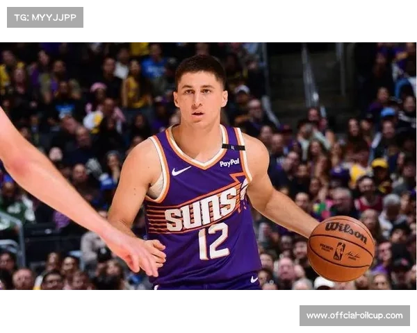 吉莱斯皮比肩纳什布克，太阳队史第三位8助攻8三分球员